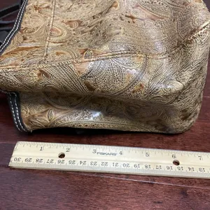 Fossil Relic by Brown and Tan Paisley Embossed Vegan Leather Purse Handbag thumbnail 12