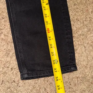 NWT American Eagle Outfitters Mom Straight Black Jeans size 6 thumbnail 8