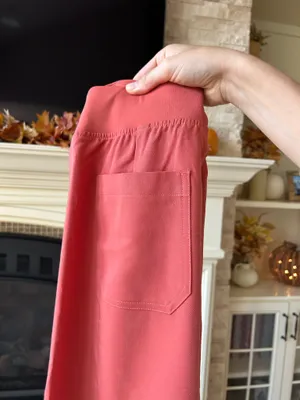 FIGS Scrub Pants thumbnail 4