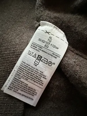 Merino Wool Banana Republic Sweater thumbnail 3