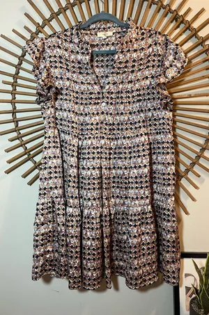 Entro Geometric Print Short Ruffle Sleeve Mini Dress Boutique Feminine thumbnail 1