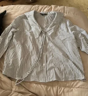 Blouse TJ Maxx thumbnail 1