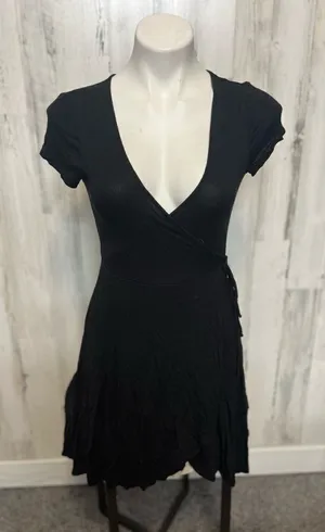 Black dress Black thumbnail 1