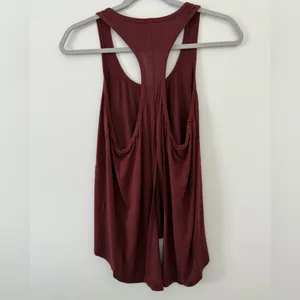Beyond Yoga lightweight Draw the Line Tank Flyaway in maroon size small thumbnail 10