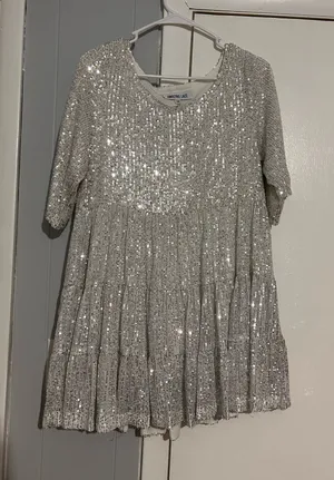 Amazing lace sequin dress thumbnail 1