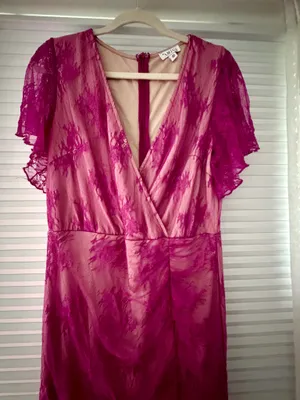 Pink lace dress Size 16 thumbnail 2
