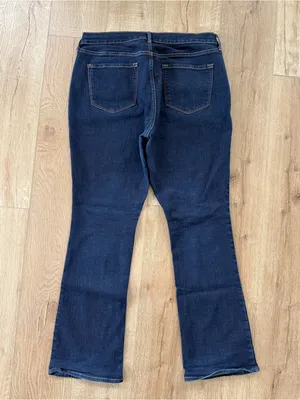 Old Navy Curvy Profile Bootcut Jeans Size 14 Standard Dark Wash Stretch thumbnail 2