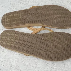 Sanuk striped slip on thong sandals sz 10 thumbnail 5