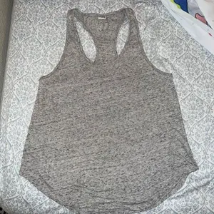 Victoria’s Secret PINK heather grey gym tank top size L thumbnail 1