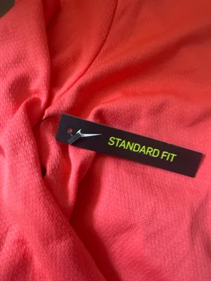 Nike Size Small NWT Women's Long Sleeve Athletic T-Shirt Coral thumbnail 3