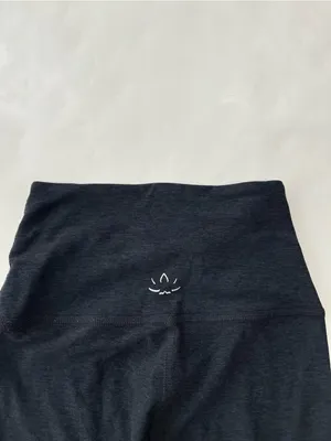 Beyond Yoga Spacedye High Rise Midi Leggings in Darkest Night XXS thumbnail 4