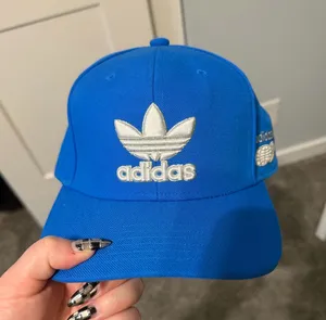 adidas hat thumbnail 1