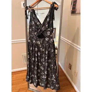 Lizard Thicket Black Floral Maxi Dress Large thumbnail 4