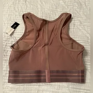 Beloforte Sia Sports Bra - NWT - Size L thumbnail 3