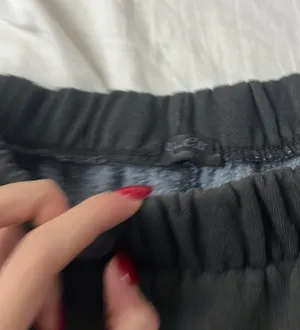 Black Sweatpants thumbnail 2