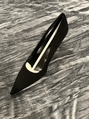 Good American suede heels Size 9 thumbnail 5