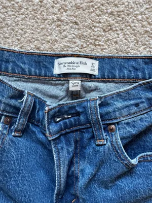 Abercrombie 90s straight mid rise thumbnail 2