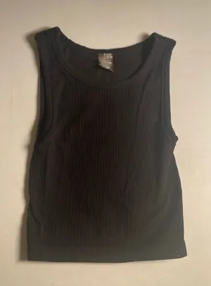 Aritzia Sunday Best SinchSeamless Ribbed High Neck Crop Tank Top Black S thumbnail 1
