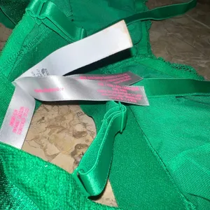 Victoria’s Secret pink bralette Kelly Green size XXL thumbnail 4