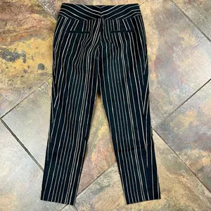 Alice + Olivia Black White Pinstripe Ankle Zip Pants 6 thumbnail 9