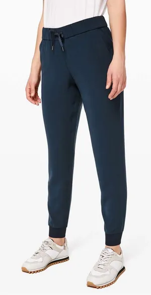 LULULEMON On The Fly Jogger in True Navy Sz. 2 thumbnail 1