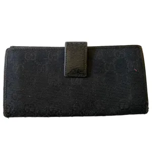 Gucci Black Authentic Monogram Canvas GG Snap Bifold Wallet thumbnail 2