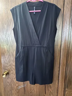 Athleta Marlow Romper in BLACK thumbnail 3