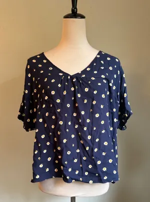 Madewell Navy Blue Daisy Floral Blouse Top M Short Sleeve boho Y2K cottage blou thumbnail 1