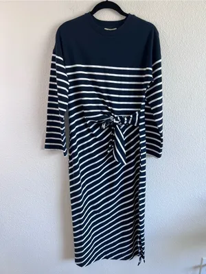 Madewell Women's Side-Tie Maxi Dress in Stripe‎ Dark Navy Relaxed Boho Comfy thumbnail 2