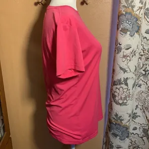 Nike Dri-Fit Pink Short Sleeve Shirt Size Medium thumbnail 7
