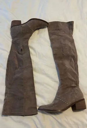 Over The Knee Boots Tan Size 7.5 thumbnail 1