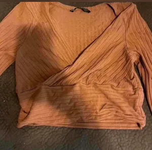 Women Orange long sleeve top thumbnail 1