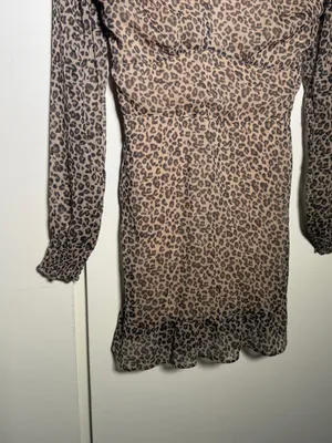 Abercrombie & Fitch Leopard Print V-Neck Long Sleeve Midi Dress - Brown XS thumbnail 3