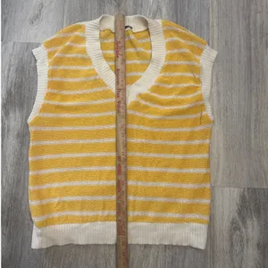 Zara Womens Oversized Yellow‎ White Striped Knit V-Neck Sweater Vest Size Medium thumbnail 6