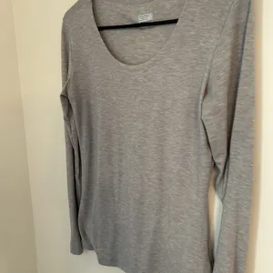 32 Degrees Heat Long Sleeve Thin Gray Shirt Size Large outdoor layer camping thumbnail 3