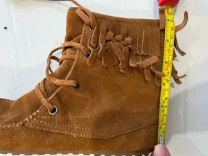 Minnetonka Boots Women’s thumbnail 6