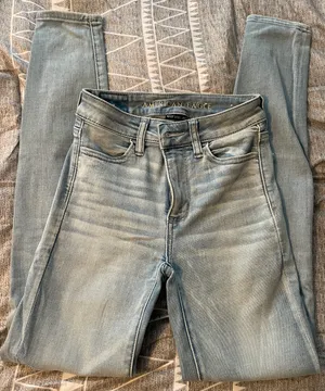American Eagle Jeans thumbnail 2
