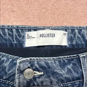 Hollister Low-Rise Star Embroidered Denim Mini Skort NWT thumbnail 8