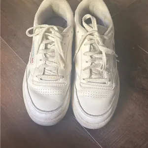 Reebok shoes thumbnail 3