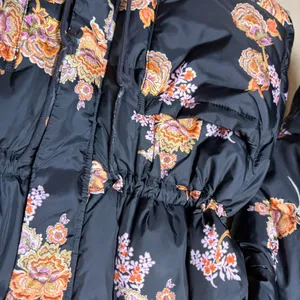 WHO WHAT WEAR Cinch Waist Floral Black Quilted Puffer Size large thumbnail 3