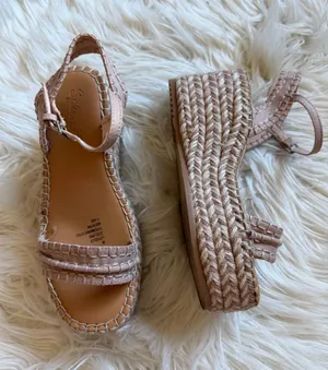 Splendid woven wedge sandals thumbnail 1