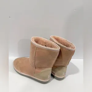 UGG Australia Classic Short Boot Pink Shearling Suede Women’s 8 thumbnail 9