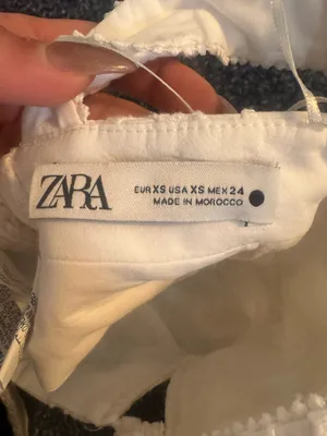 White ZARA embroidered cropped halter top thumbnail 5