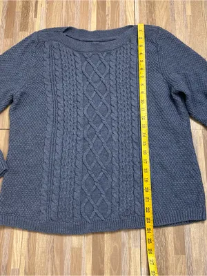 croft & barrow Cobalt Blue Cable Crewneck Sweater Women’s Size Medium thumbnail 2