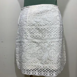 HM Lace Mini Skirt Womens Small Cream Floral Embroidered Side‎ Zip Scalloped Hem thumbnail 5