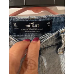 Hollister Jeans Distressed Ripped Dip Dye‎ Raw Hem Straight Leg Denim 3R thumbnail 5