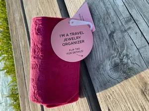 NWT Juicy Couture Hot Pink Travel Jewelry Organizer Roll Case Velvet Embossed Zip Pouch thumbnail 3