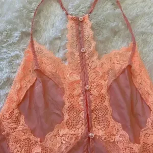 Victoria's Secret Peach Top, racer back lace thumbnail 7