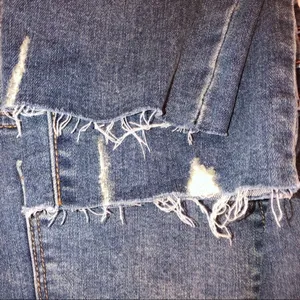 Old Navy rockstar mid rise size 10 distressed jean thumbnail 6