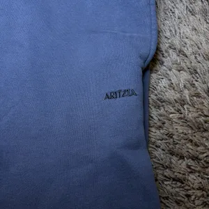 Aritzia Sweatpants thumbnail 2